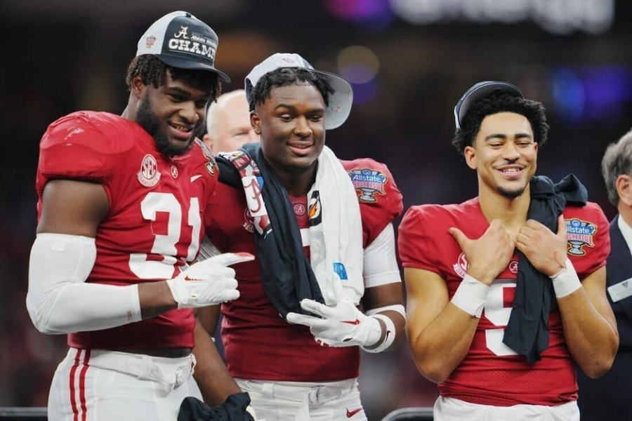Alabama+teammates+Will+Anderson+Jr.+%28left%29+Jordan+Battle+%28middle%29+and+Bryce+Young+%28Right%29+celebrate+2022+Sugar+Bowl+victory.